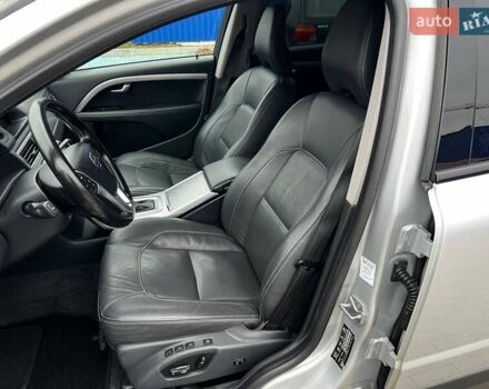 Сірий Вольво ХС70, об'ємом двигуна 2.4 л та пробігом 240 тис. км за 19700 $, фото 9 на Automoto.ua