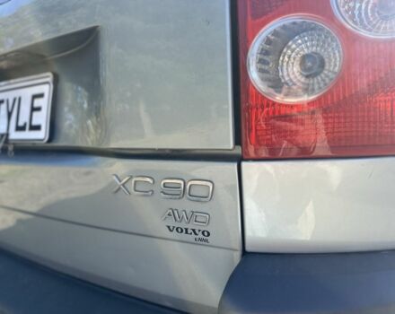 Сірий Вольво ХС70, об'ємом двигуна 2.4 л та пробігом 350 тис. км за 4800 $, фото 2 на Automoto.ua