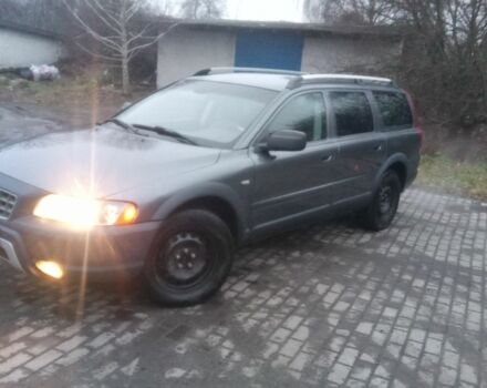 Серый Вольво ХС70, объемом двигателя 2.4 л и пробегом 423 тыс. км за 5300 $, фото 5 на Automoto.ua