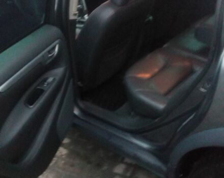 Серый Вольво ХС70, объемом двигателя 2.4 л и пробегом 423 тыс. км за 5300 $, фото 7 на Automoto.ua