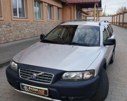 Сірий Вольво ХС70, об'ємом двигуна 2.4 л та пробігом 491 тис. км за 5900 $, фото 1 на Automoto.ua