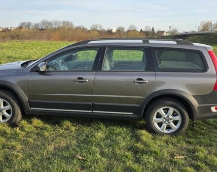 Сірий Вольво ХС70, об'ємом двигуна 2.4 л та пробігом 230 тис. км за 11200 $, фото 1 на Automoto.ua