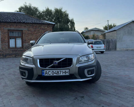 Серый Вольво ХС70, объемом двигателя 2.4 л и пробегом 365 тыс. км за 12800 $, фото 1 на Automoto.ua