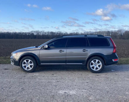 Сірий Вольво ХС70, об'ємом двигуна 2.4 л та пробігом 380 тис. км за 11000 $, фото 1 на Automoto.ua