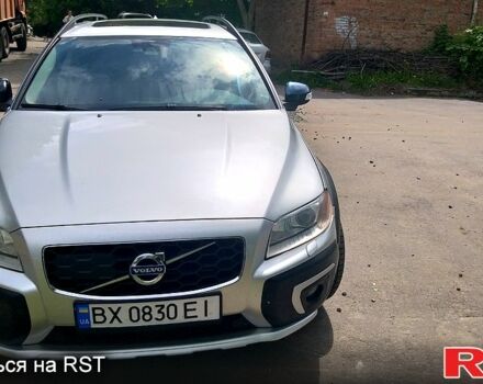 Серый Вольво ХС70, объемом двигателя 2.4 л и пробегом 415 тыс. км за 11000 $, фото 1 на Automoto.ua