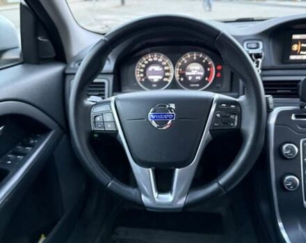 Сірий Вольво ХС70, об'ємом двигуна 2.4 л та пробігом 298 тис. км за 12900 $, фото 1 на Automoto.ua