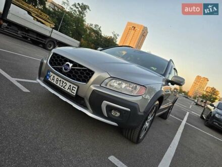 Вольво ХС70 2014 в Киеве на Automoto.ua Серый Вольво ХС70, объемом двигателя 3 л и пробегом 205 тыс. км за 19200 $, фото 1 на Automoto.ua