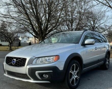 Серый Вольво ХС70, объемом двигателя 3 л и пробегом 73 тыс. км за 3500 $, фото 1 на Automoto.ua