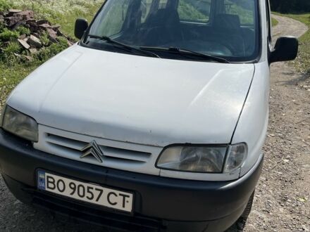 Сірий Вольво ХС70, об'ємом двигуна 2 л та пробігом 165 тис. км за 20900 $, фото 1 на Automoto.ua