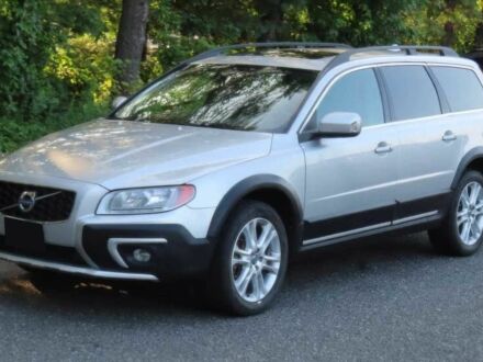Серый Вольво ХС70, объемом двигателя 2.5 л и пробегом 72 тыс. км за 7250 $, фото 1 на Automoto.ua