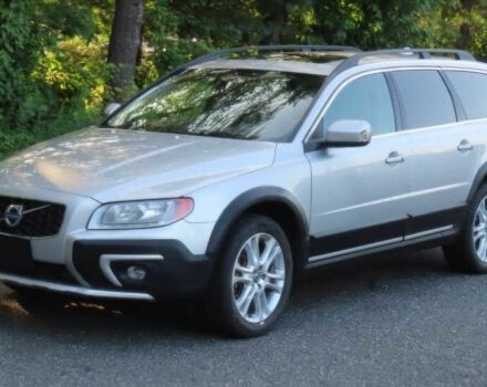 Серый Вольво ХС70, объемом двигателя 2.5 л и пробегом 72 тыс. км за 7250 $, фото 1 на Automoto.ua