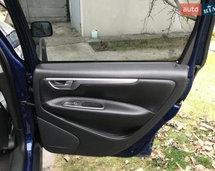 Синий Вольво ХС70, объемом двигателя 2.4 л и пробегом 220 тыс. км за 10000 $, фото 15 на Automoto.ua