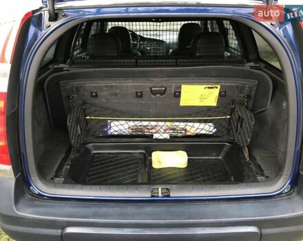 Синий Вольво ХС70, объемом двигателя 2.4 л и пробегом 220 тыс. км за 10000 $, фото 19 на Automoto.ua