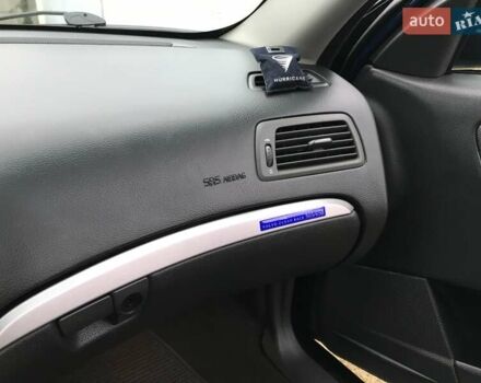 Синий Вольво ХС70, объемом двигателя 2.4 л и пробегом 220 тыс. км за 10000 $, фото 14 на Automoto.ua