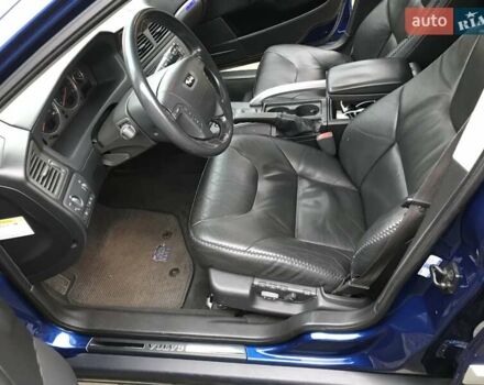 Синий Вольво ХС70, объемом двигателя 2.4 л и пробегом 220 тыс. км за 10000 $, фото 9 на Automoto.ua