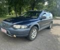 Синій Вольво ХС70, об'ємом двигуна 2.4 л та пробігом 317 тис. км за 3800 $, фото 1 на Automoto.ua
