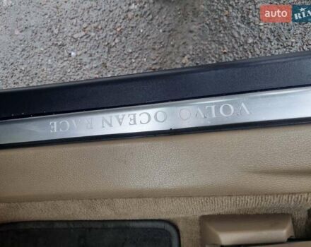 Синий Вольво ХС70, объемом двигателя 2.4 л и пробегом 330 тыс. км за 11499 $, фото 24 на Automoto.ua