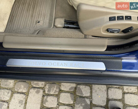 Синий Вольво ХС70, объемом двигателя 2.4 л и пробегом 325 тыс. км за 10500 $, фото 9 на Automoto.ua