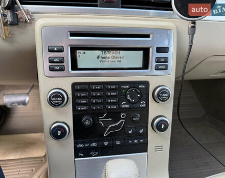 Синий Вольво ХС70, объемом двигателя 2.4 л и пробегом 325 тыс. км за 10500 $, фото 14 на Automoto.ua