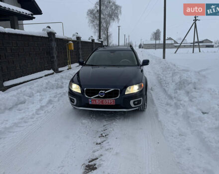 Синій Вольво ХС70, об'ємом двигуна 2.4 л та пробігом 230 тис. км за 12999 $, фото 4 на Automoto.ua