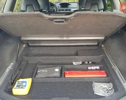 Синий Вольво ХС70, объемом двигателя 2.4 л и пробегом 225 тыс. км за 14750 $, фото 43 на Automoto.ua