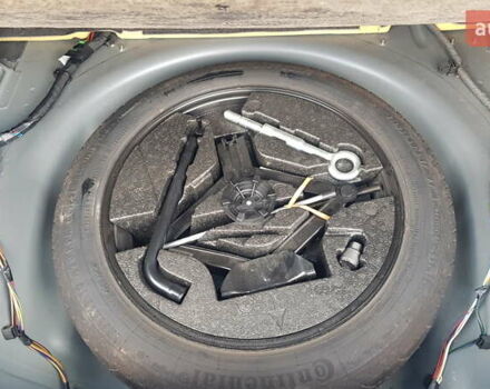 Синий Вольво ХС70, объемом двигателя 2.4 л и пробегом 225 тыс. км за 14750 $, фото 44 на Automoto.ua