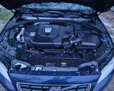 Синий Вольво ХС70, объемом двигателя 2.4 л и пробегом 248 тыс. км за 7900 $, фото 3 на Automoto.ua