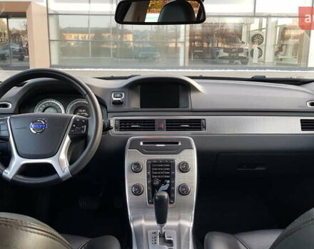 Синий Вольво ХС70, объемом двигателя 2.4 л и пробегом 225 тыс. км за 14750 $, фото 26 на Automoto.ua