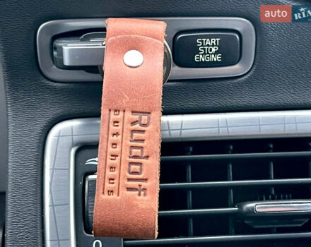 Синій Вольво ХС70, об'ємом двигуна 2.4 л та пробігом 143 тис. км за 18500 $, фото 53 на Automoto.ua