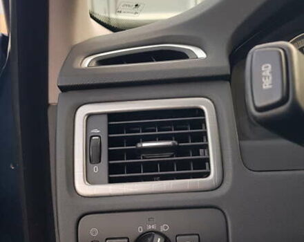 Синий Вольво ХС70, объемом двигателя 2.4 л и пробегом 225 тыс. км за 14750 $, фото 30 на Automoto.ua