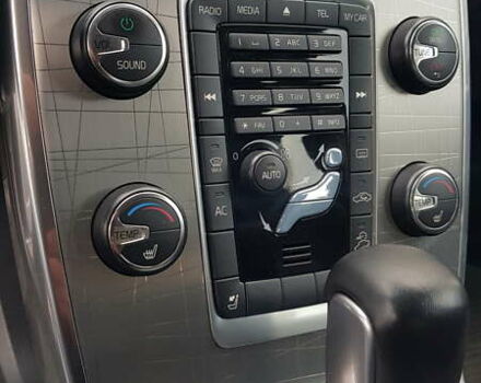 Синий Вольво ХС70, объемом двигателя 2.4 л и пробегом 225 тыс. км за 14750 $, фото 33 на Automoto.ua