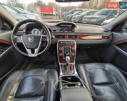 Синий Вольво ХС70, объемом двигателя 2.4 л и пробегом 264 тыс. км за 15990 $, фото 12 на Automoto.ua