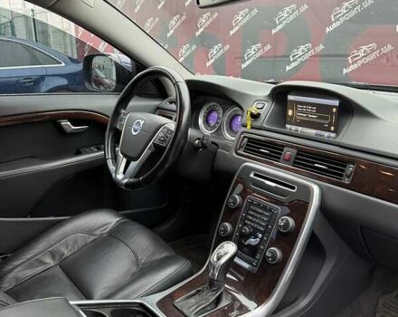 Синій Вольво ХС70, об'ємом двигуна 2.4 л та пробігом 202 тис. км за 16700 $, фото 33 на Automoto.ua