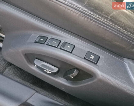 Синий Вольво ХС70, объемом двигателя 2.4 л и пробегом 264 тыс. км за 15990 $, фото 19 на Automoto.ua