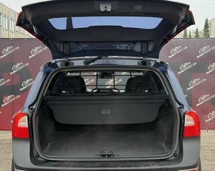 Синій Вольво ХС70, об'ємом двигуна 2.4 л та пробігом 202 тис. км за 16700 $, фото 9 на Automoto.ua