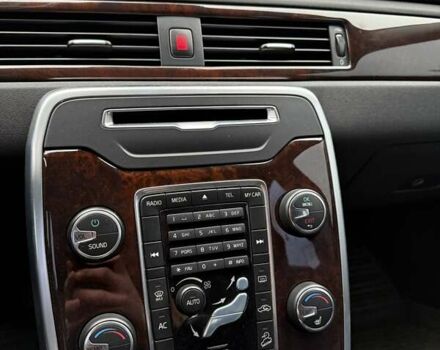 Синій Вольво ХС70, об'ємом двигуна 2.4 л та пробігом 202 тис. км за 16700 $, фото 20 на Automoto.ua