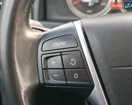 Синий Вольво ХС70, объемом двигателя 2.4 л и пробегом 264 тыс. км за 15990 $, фото 23 на Automoto.ua