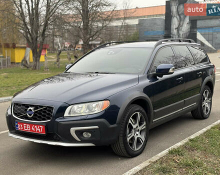 Синий Вольво ХС70, объемом двигателя 2.4 л и пробегом 235 тыс. км за 17900 $, фото 7 на Automoto.ua