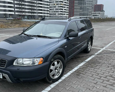 Синий Вольво ХС70, объемом двигателя 2.5 л и пробегом 280 тыс. км за 8000 $, фото 1 на Automoto.ua