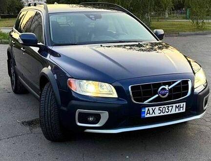Синій Вольво ХС70, об'ємом двигуна 2.4 л та пробігом 259 тис. км за 16500 $, фото 1 на Automoto.ua