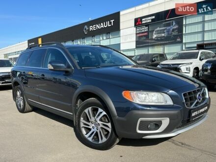 Синій Вольво ХС70, об'ємом двигуна 2.4 л та пробігом 288 тис. км за 15500 $, фото 1 на Automoto.ua