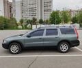Зеленый Вольво ХС70, объемом двигателя 2.5 л и пробегом 285 тыс. км за 6000 $, фото 1 на Automoto.ua