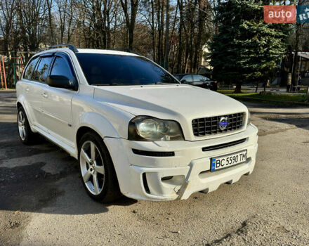 Белый Вольво ХС90, объемом двигателя 2.4 л и пробегом 370 тыс. км за 8600 $, фото 1 на Automoto.ua