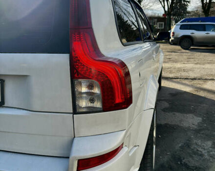 Белый Вольво ХС90, объемом двигателя 2.4 л и пробегом 370 тыс. км за 8600 $, фото 6 на Automoto.ua