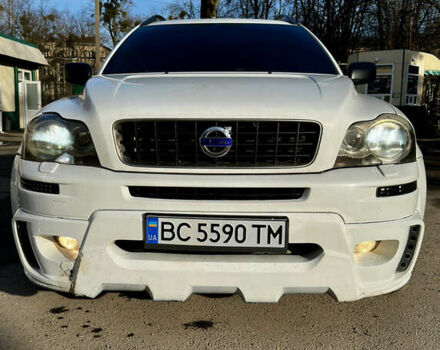Белый Вольво ХС90, объемом двигателя 2.4 л и пробегом 370 тыс. км за 8600 $, фото 9 на Automoto.ua