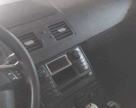 Білий Вольво ХС90, об'ємом двигуна 2.4 л та пробігом 350 тис. км за 9000 $, фото 3 на Automoto.ua