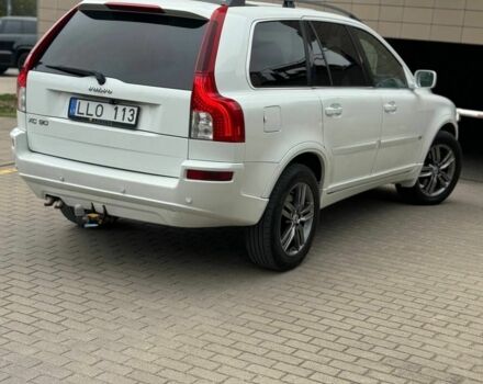 Белый Вольво ХС90, объемом двигателя 2.4 л и пробегом 368 тыс. км за 6500 $, фото 1 на Automoto.ua