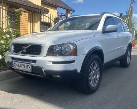 Белый Вольво ХС90, объемом двигателя 2.4 л и пробегом 246 тыс. км за 12000 $, фото 3 на Automoto.ua