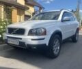 Белый Вольво ХС90, объемом двигателя 2.4 л и пробегом 246 тыс. км за 12000 $, фото 3 на Automoto.ua