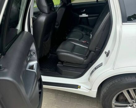 Белый Вольво ХС90, объемом двигателя 2.4 л и пробегом 368 тыс. км за 6500 $, фото 16 на Automoto.ua